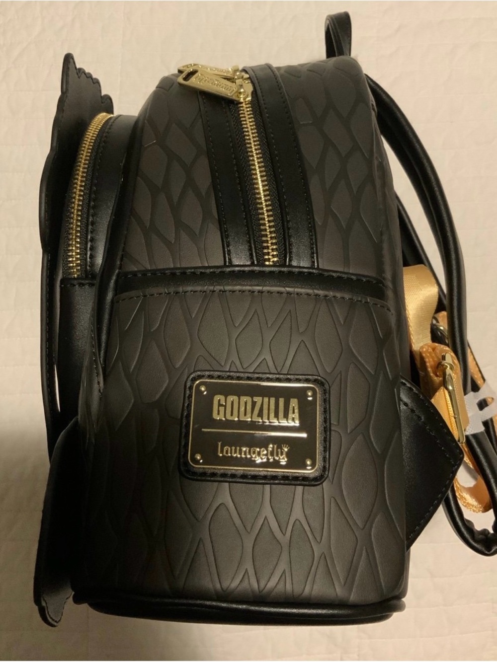 Loungefly Godzilla Cosplay Mini Backpack NWT - Picture 5 of 9